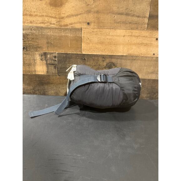 Ozark Trail 50°F Warm Weather Sleeping Bag – Green – 86.5” x 33” - Picture 7 of 8